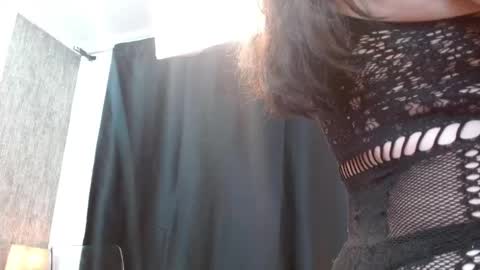 elamurray online show from December 18, 2025, 11:16 am