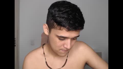 elandor online show from November 22, 2025, 8:24 am