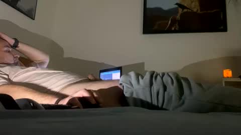 Snapshot of elcretinmo chatting on December 5, 2025, 1:36 am elcretinmo online show from December 5, 2025, 1:36 am