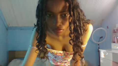 Snapshot of eldie69 chatting on November 7, 2025, 1:22 pm eldie69 online show from November 7, 2025, 1:22 pm