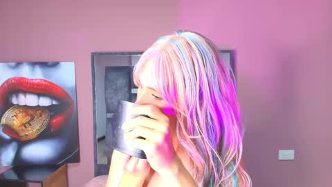 electra_gosselin online show from November 27, 2025, 4:36 am