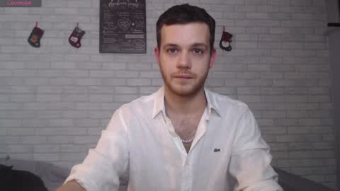 Snapshot of electric_smile chatting on January 5, 2025, 5:30 pm Alex online show from January 5, 2025, 5:30 pm