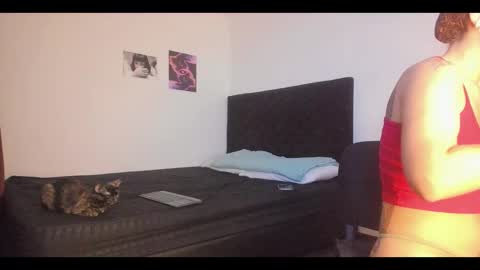 elektra carey online show from October 12, 2025, 9:25 pm