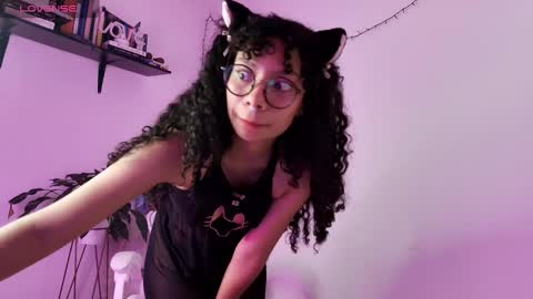 Snapshot of elektra_williams chatting on February 12, 2025, 12:37 am elektra_williams online show from February 12, 2025, 12:37 am