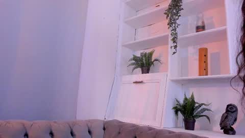 Snapshot of elen_cr chatting on September 9, 2025, 8:08 pm Elen CR online show from September 9, 2025, 8:08 pm