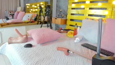 Elena online show from February 15, 2025, 10:21 pm