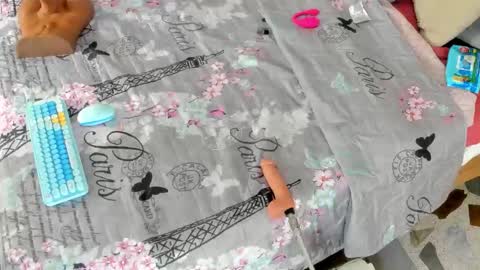 Elena online show from October 2, 2025, 7:54 pm