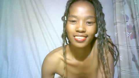 elenah013 online show from February 26, 2025, 9:10 am