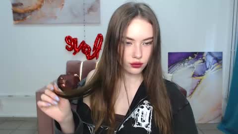 elenaoconar online show from March 8, 2025, 12:41 pm