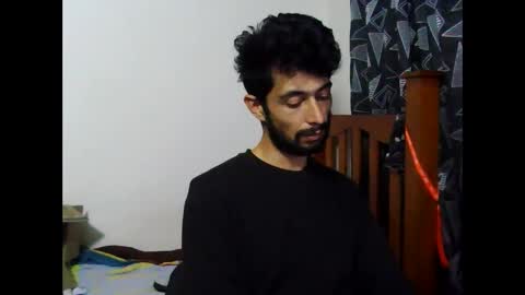 elflaco_6969 online show from October 12, 2025, 1:04 am