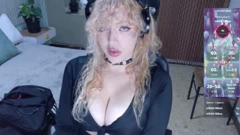 Snapshot of eli666uwu chatting on September 15, 2025, 12:38 pm eli666uwu online show from September 15, 2025, 12:38 pm