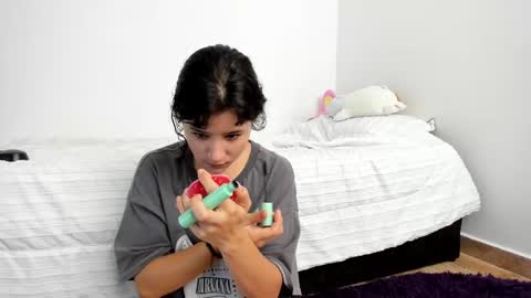 Snapshot of eli_dl chatting on February 11, 2025, 3:29 pm eli_dl online show from February 11, 2025, 3:29 pm