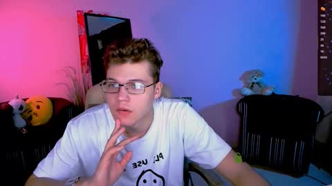 Snapshot of elian_flame chatting on October 16, 2025, 5:19 am elian_flame online show from October 16, 2025, 5:19 am