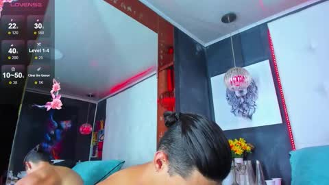 ---Elian--- online show from October 22, 2025, 10:20 pm