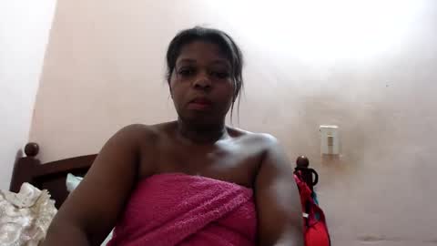 Snapshot of elianis598477 chatting on November 1, 2025, 6:15 am elianis598477 online show from November 1, 2025, 6:15 am