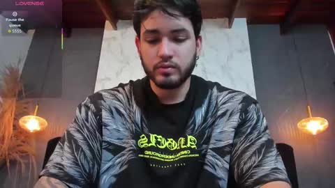 Snapshot of eliankeiser chatting on November 18, 2025, 12:20 pm Elian online show from November 18, 2025, 12:20 pm