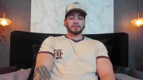 Snapshot of eliankeiser chatting on December 3, 2025, 12:03 pm Elian online show from December 3, 2025, 12:03 pm