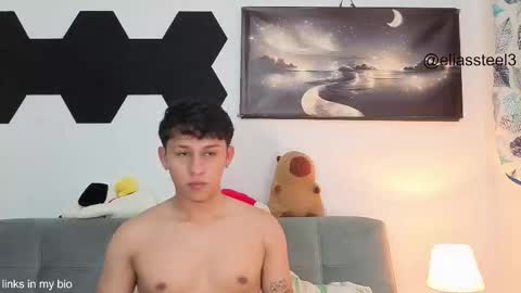 Snapshot of elias_steel1 chatting on November 27, 2025, 2:19 pm elias online show from November 27, 2025, 2:19 pm