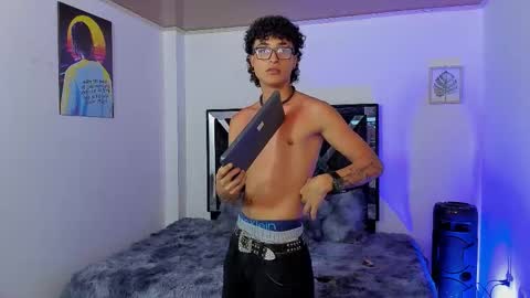 Elias Ferragamo online show from December 2, 2025, 2:17 am