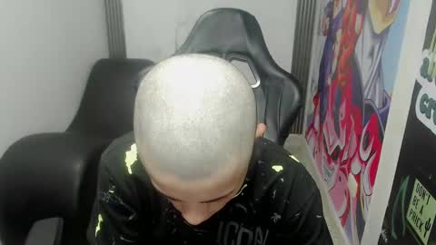 Snapshot of elii_797 chatting on January 22, 2025, 1:00 pm bby-santy online show from January 22, 2025, 1:00 pm