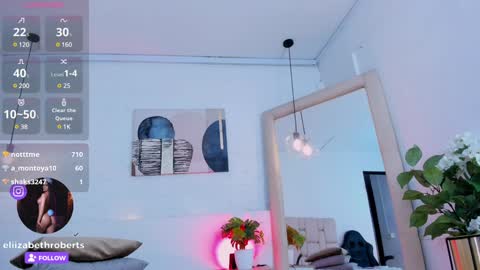 E L I I Z A B E T H   online show from December 16, 2024, 7:26 am