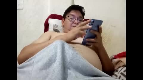 elimposstor online show from November 11, 2025, 9:04 pm