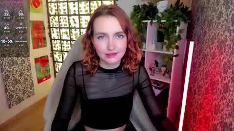 Snapshot of elis_cherry chatting on October 10, 2025, 2:21 am Elis online show from October 10, 2025, 2:21 am