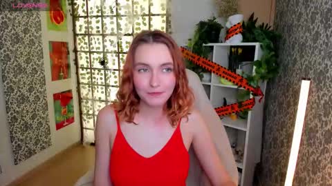 Snapshot of elis_cherry chatting on November 9, 2025, 2:21 am Elis online show from November 9, 2025, 2:21 am