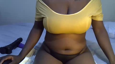 Snapshot of elisa044 chatting on March 4, 2025, 2:49 am lisathegoddess online show from March 4, 2025, 2:49 am