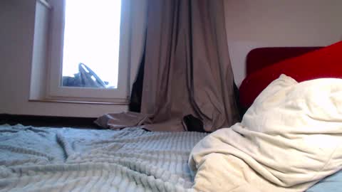 Snapshot of elisa_bright chatting on January 12, 2025, 12:44 pm Tati online show from January 12, 2025, 12:44 pm