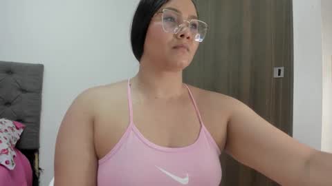      online show from September 16, 2025, 10:55 pm