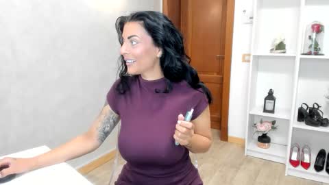 Maria online show from October 4, 2025, 4:21 am