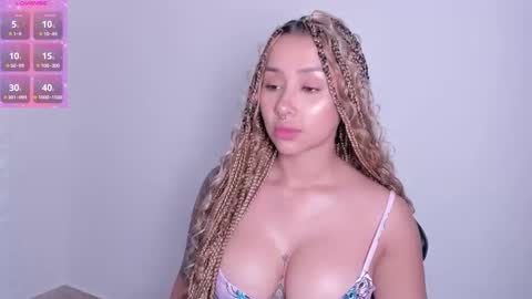 Snapshot of elissa_dominguez chatting on March 8, 2025, 1:50 am Elissa online show from March 8, 2025, 1:50 am