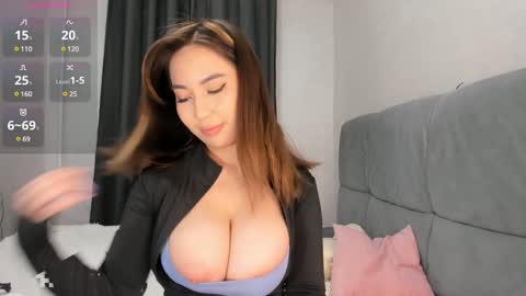 Snapshot of eliza_bad chatting on December 11, 2024, 6:20 pm Lika online show from December 11, 2024, 6:20 pm