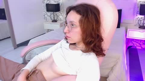 Eliza online show from January 12, 2025, 7:21 pm