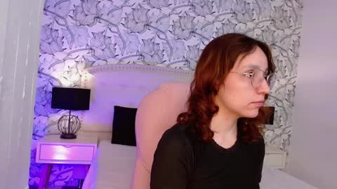 Eliza online show from February 8, 2025, 7:16 pm