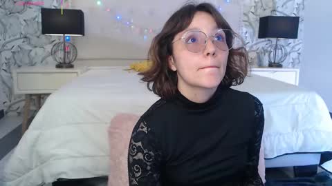 Eliza online show from December 1, 2025, 7:30 pm