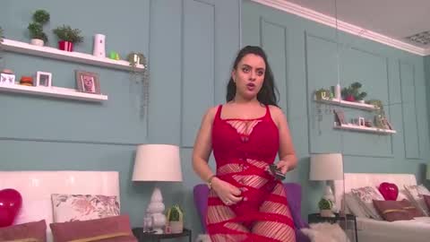 Eliza online show from February 8, 2025, 6:22 pm