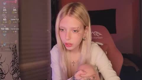 Elizabeth online show from October 25, 2025, 8:14 pm