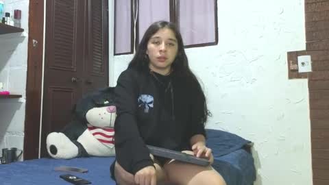 Snapshot of elizabeth_evanz chatting on December 15, 2024, 5:02 am elizabeth online show from December 15, 2024, 5:02 am