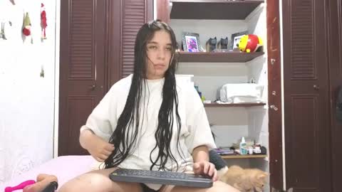 Snapshot of elizabeth_evanz chatting on February 12, 2025, 12:58 am elizabeth online show from February 12, 2025, 12:58 am