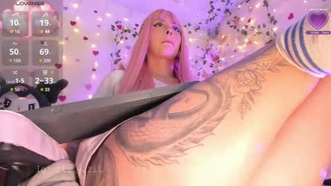    Independent Model online show from February 23, 2025, 2:07 am