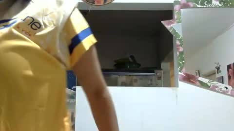 Snapshot of elizabeth_martinez_ chatting on December 17, 2024, 6:53 pm Elizabeth Martinez online show from December 17, 2024, 6:53 pm