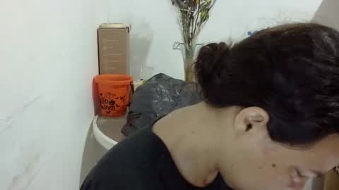 Snapshot of elizabeth_martinez_ chatting on December 2, 2025, 3:07 pm Elizabeth Martinez online show from December 2, 2025, 3:07 pm