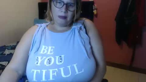 Elizabeth online show from February 4, 2025, 1:48 pm