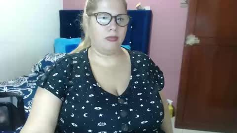 Elizabeth online show from March 6, 2025, 10:26 pm