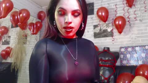 Snapshot of elizatex chatting on March 8, 2025, 6:16 pm online show from March 8, 2025, 6:16 pm