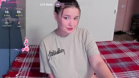 Lina online show from September 13, 2025, 3:17 am