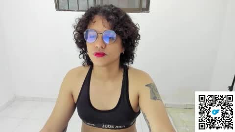 Diana online show from November 17, 2025, 6:24 pm