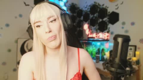 Snapshot of ella_ecstasy chatting on February 4, 2025, 2:17 am Ella Ecstasy online show from February 4, 2025, 2:17 am